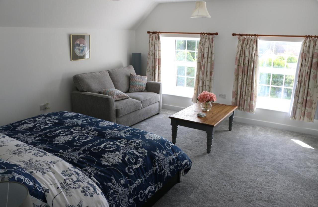 Ty Nant Little Haven Bed and Breakfast Exteriör bild