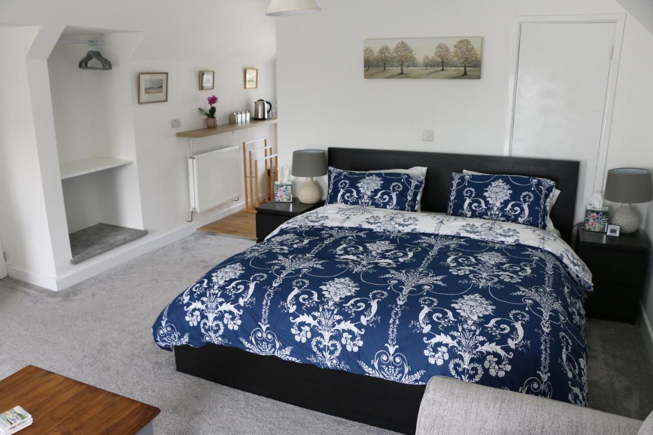 Ty Nant Little Haven Bed and Breakfast Exteriör bild