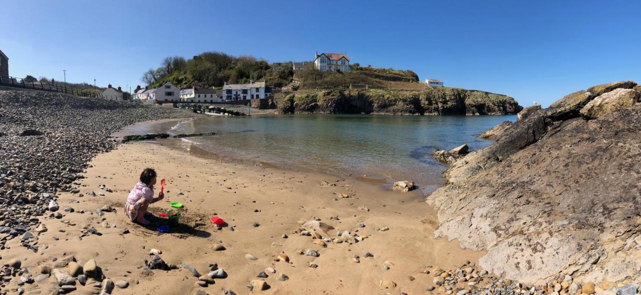 Ty Nant Little Haven Bed and Breakfast Exteriör bild
